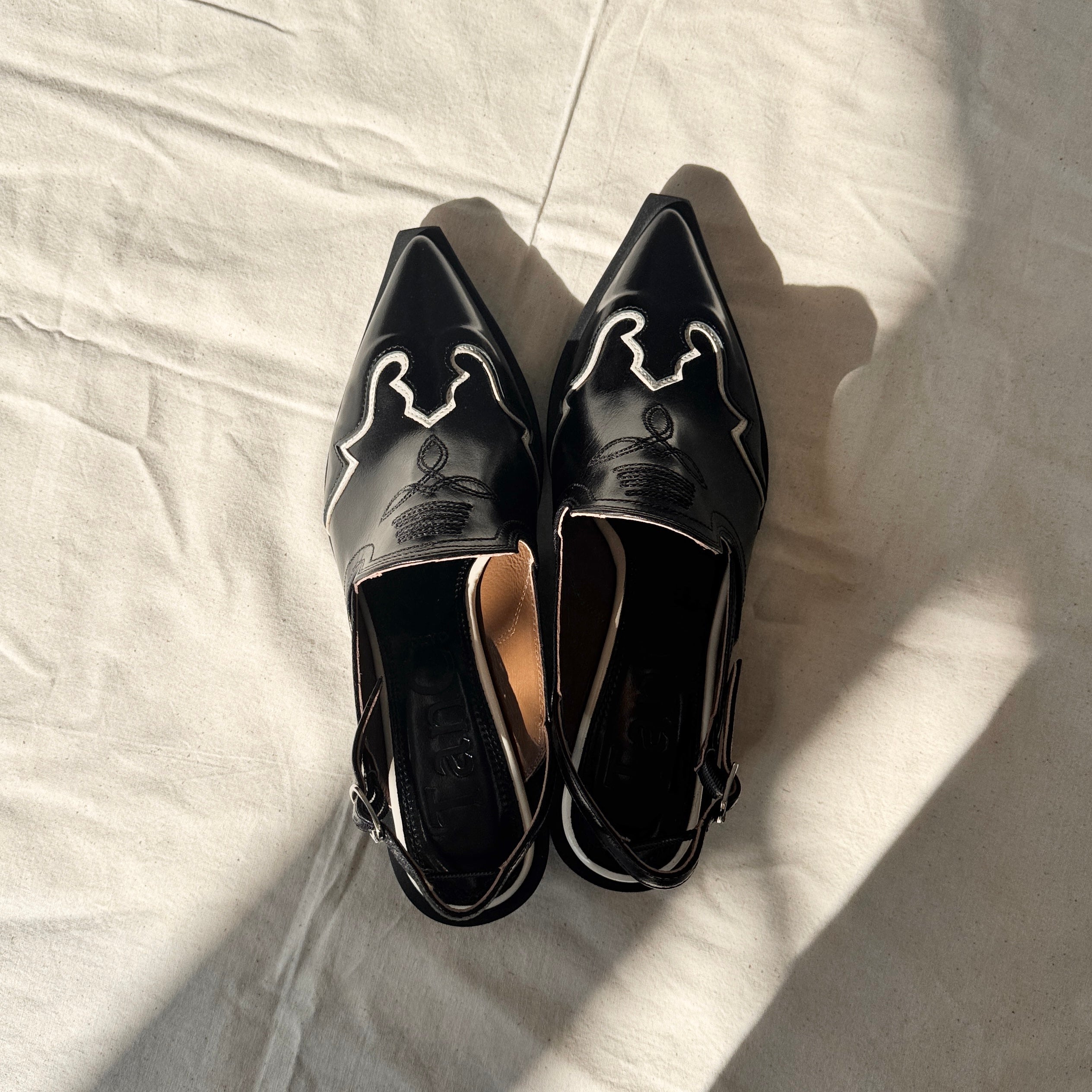 Tanc ローファー　COWBOY STRAP SANDAL 24cm ブラック TanC TOKYO - COWBOY STRAP SANDAL – enc-ens